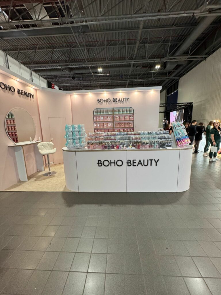 kartonowe stoisko do samodzielnego montażu