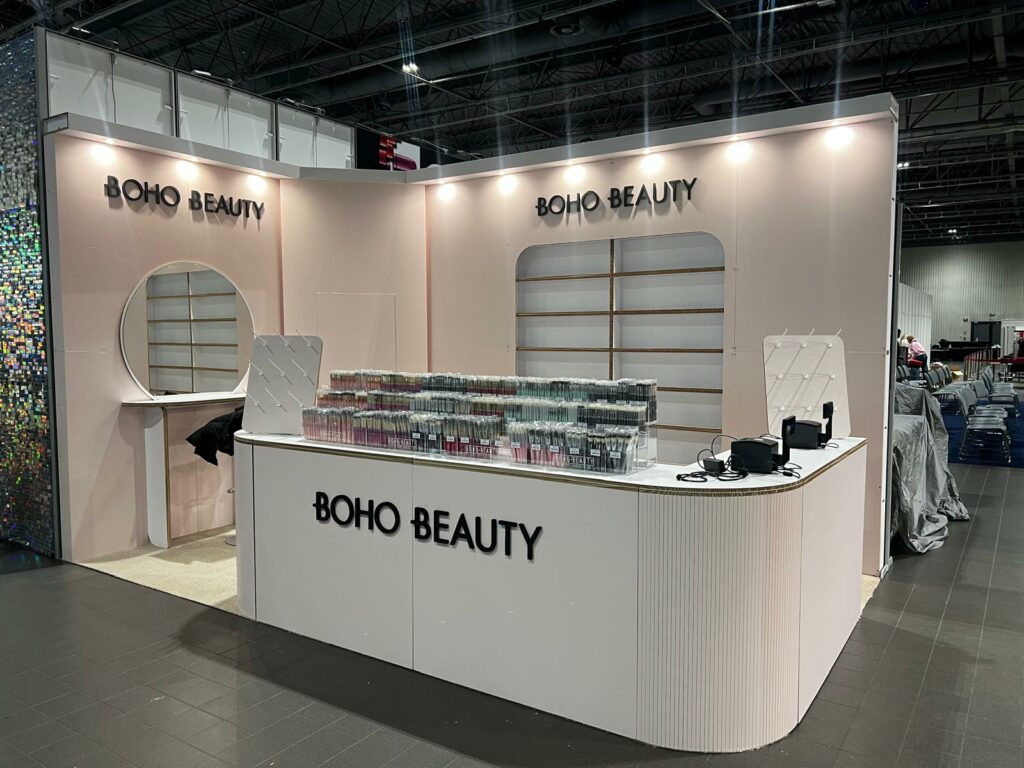 kartonowe stoisko do samodzielnego montażu