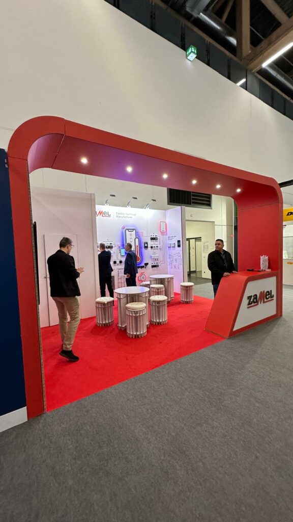 Stoisko z kartonu do samodzielnego montażu